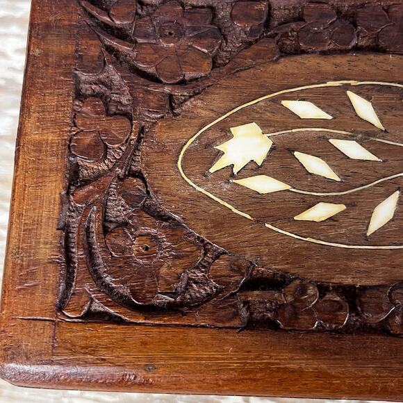 Vintage Carved Wood Trinket Jewelry Box Floral Inlay Keepsake Storage 6”x4”India - Picture 15 of 16